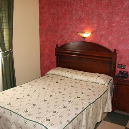 Hotel Frijon Aceuchal Luaran gambar