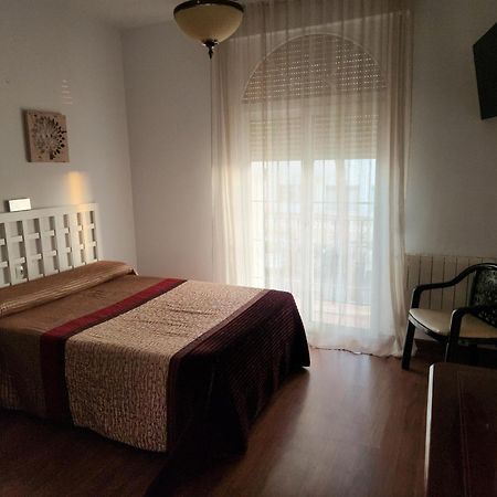 Hotel Frijon Aceuchal Luaran gambar