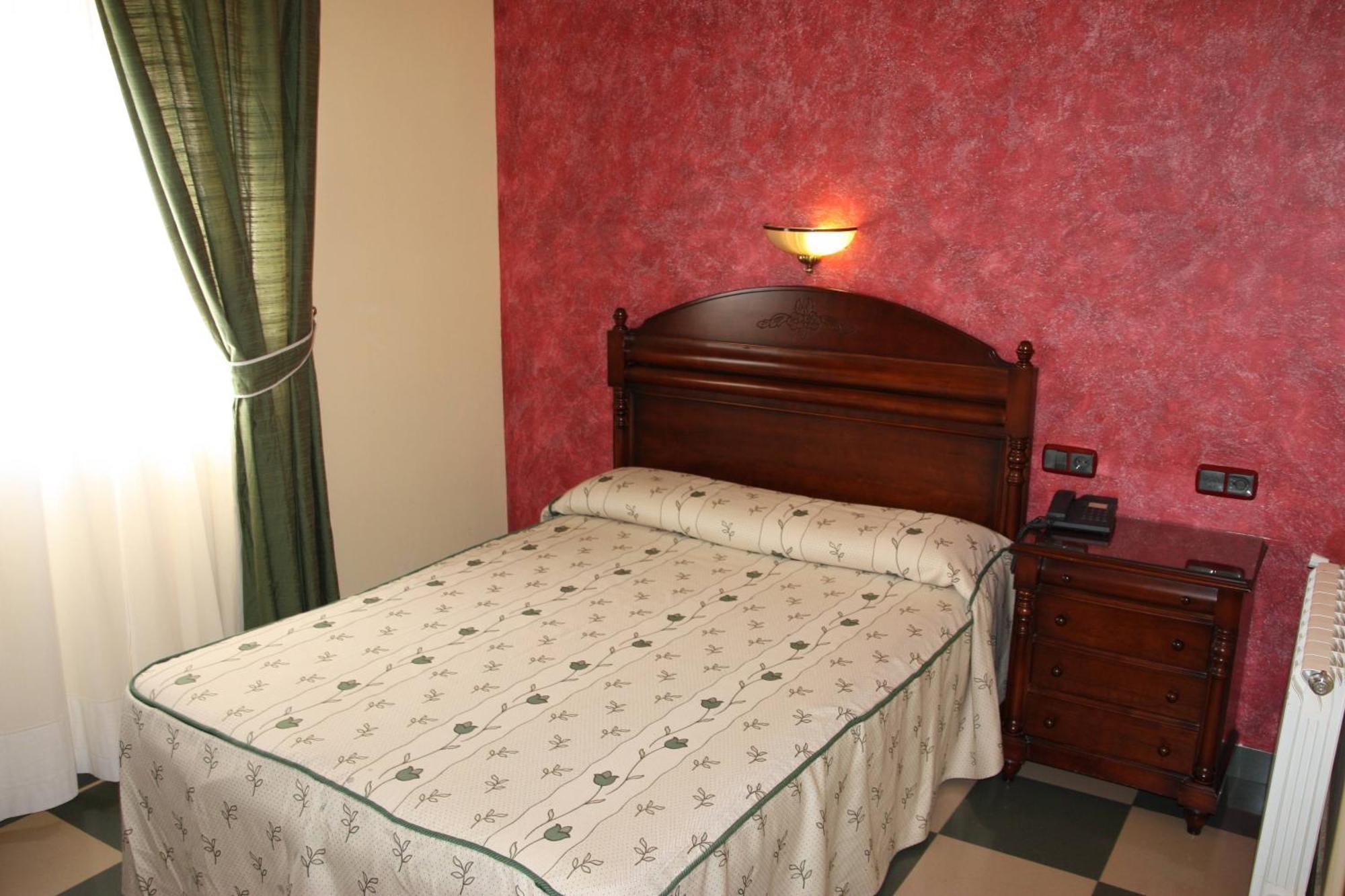 Hotel Frijon Aceuchal Luaran gambar