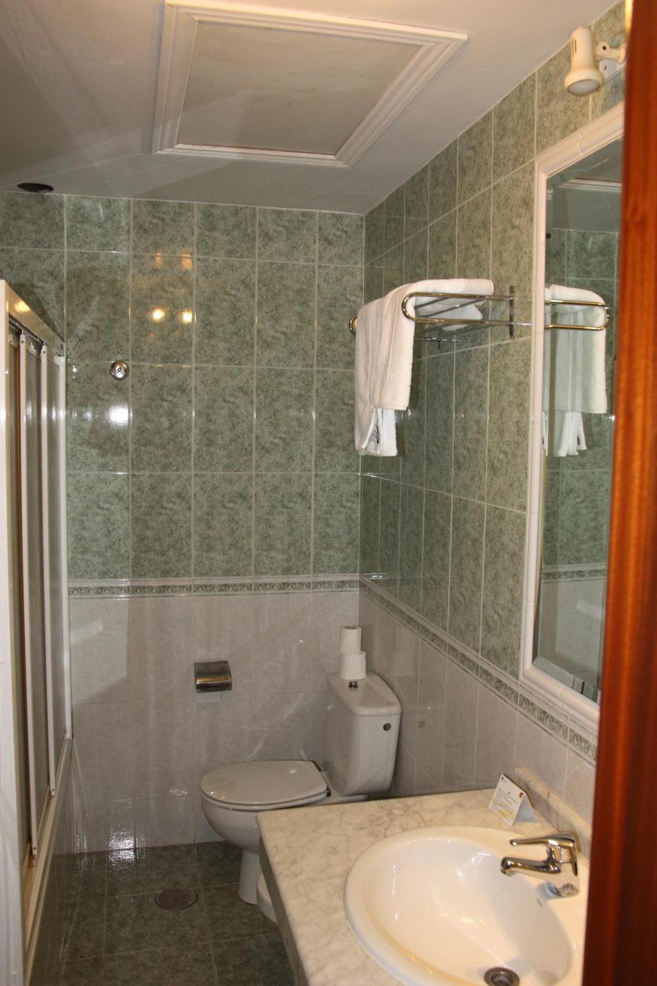 Hotel Frijon Aceuchal Luaran gambar