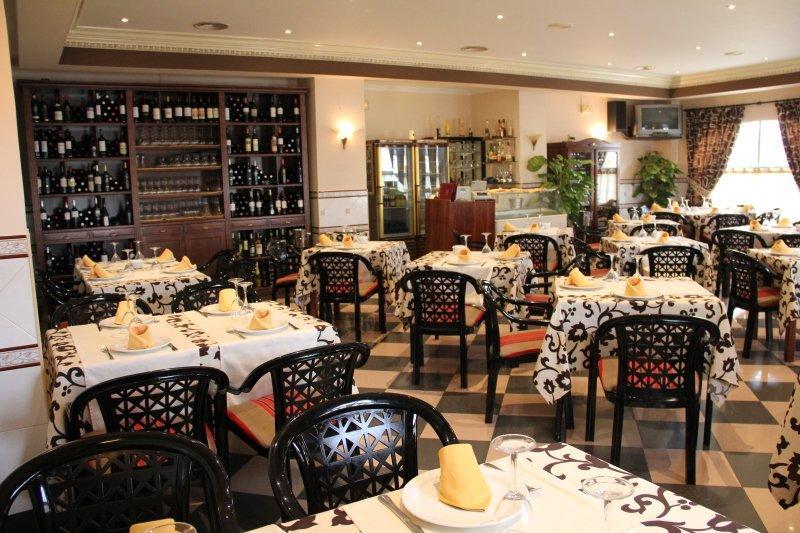 Hotel Frijon Aceuchal Luaran gambar